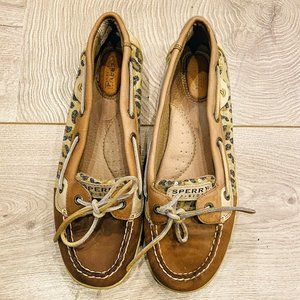 Size 10M Sperry Angelfish Boat Shoes